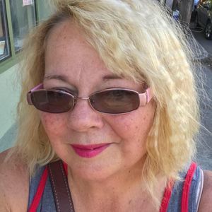 Meet your Posher, Colleen